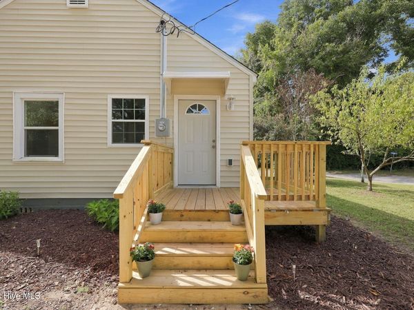 2707 Alabama Avenue, New Bern, NC 28560