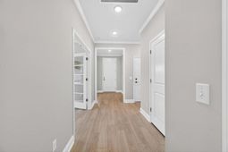 669 Coral Bells Lane photo 4