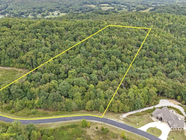 282 W Mountain Drive, Rockwood, TN 37854