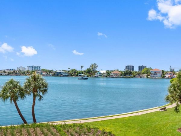 7912 SAILBOAT KEY BOULEVARD S, Unit 201, SOUTH PASADENA, FL 33707