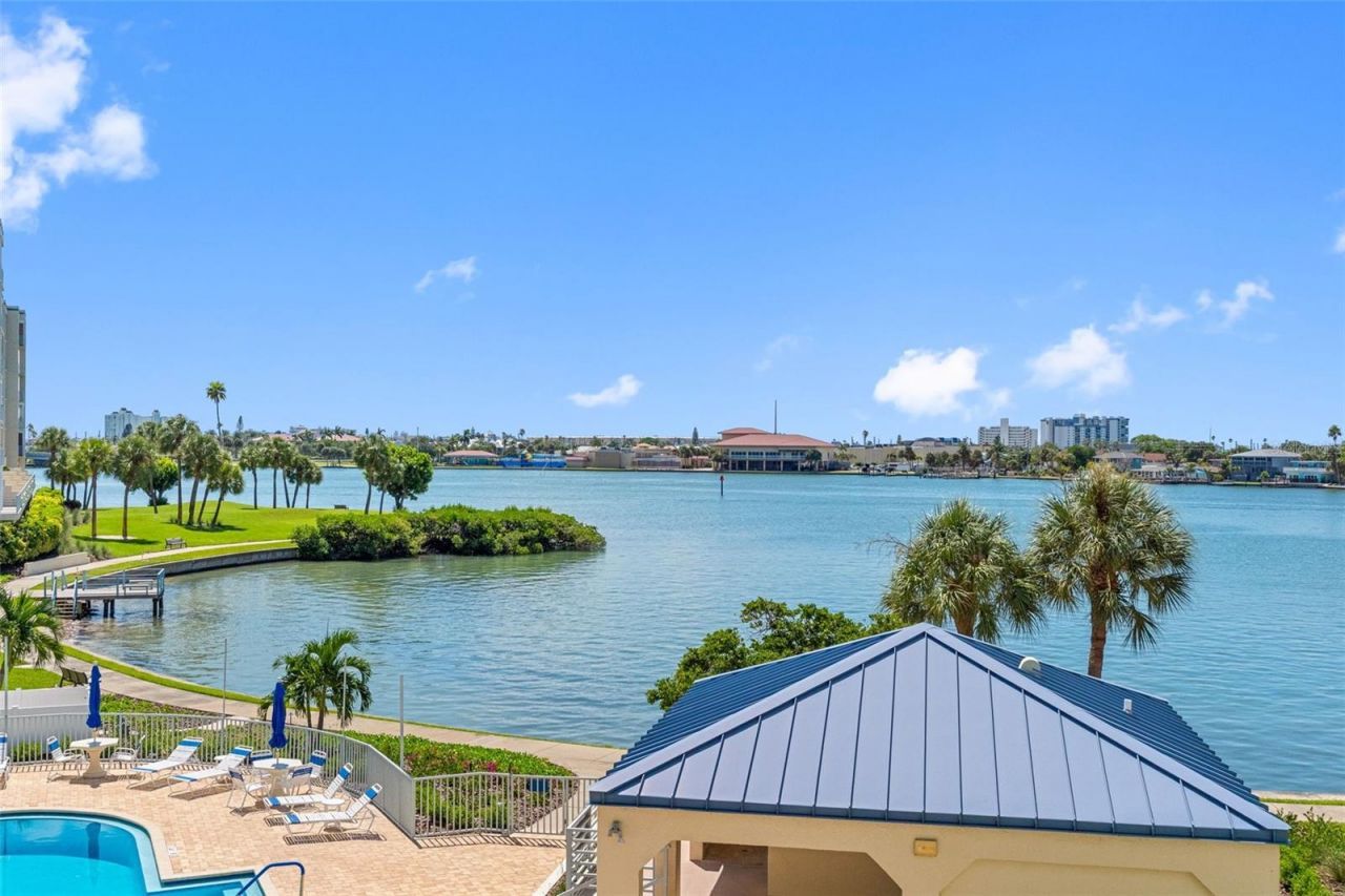 7912 Sailboat Key Boulevard S, Unit 201, South Pasadena, FL 33707 Photo