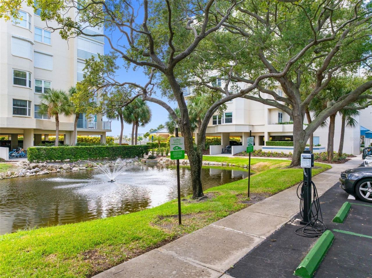 7912 Sailboat Key Boulevard S, Unit 201, South Pasadena, FL 33707 Photo