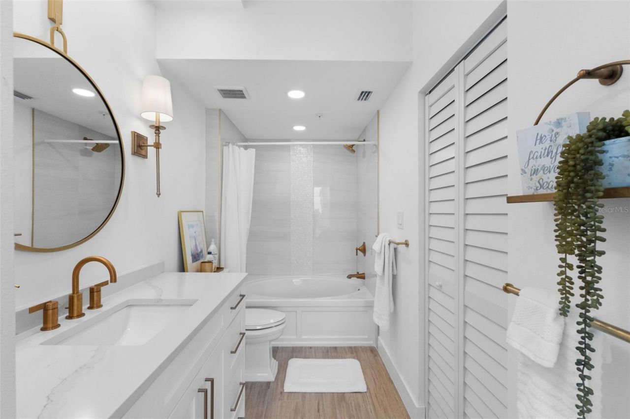 7912 Sailboat Key Boulevard S, Unit 201, South Pasadena, FL 33707 Photo