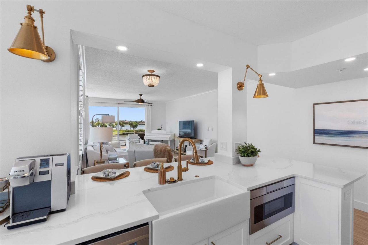 7912 Sailboat Key Boulevard S, Unit 201, South Pasadena, FL 33707 Photo