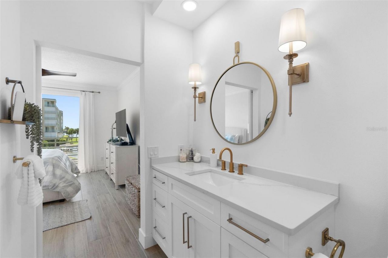 7912 Sailboat Key Boulevard S, Unit 201, South Pasadena, FL 33707 Photo