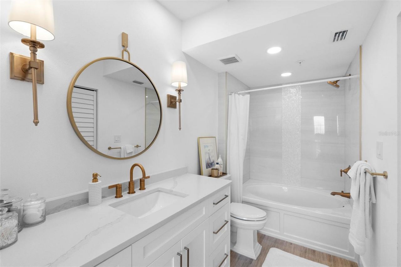7912 Sailboat Key Boulevard S, Unit 201, South Pasadena, FL 33707 Photo