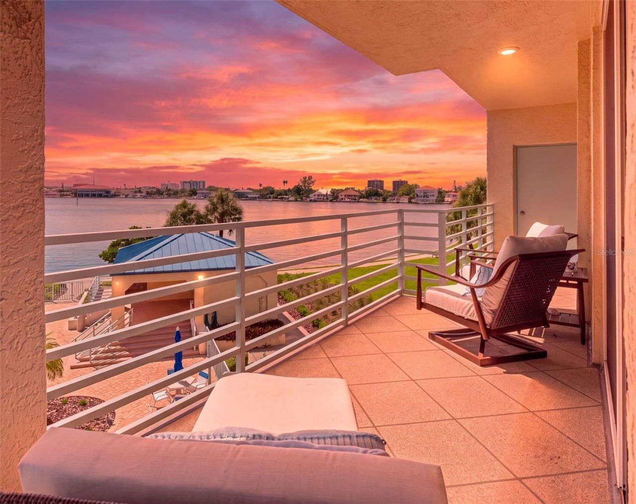 7912 Sailboat Key Boulevard S, Unit 201, South Pasadena, FL 33707 Photo