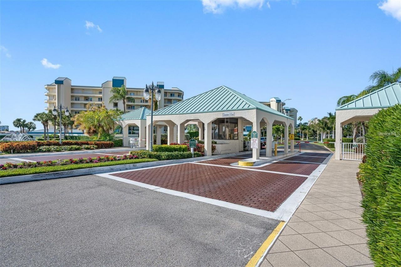 7912 Sailboat Key Boulevard S, Unit 201, South Pasadena, FL 33707 Photo