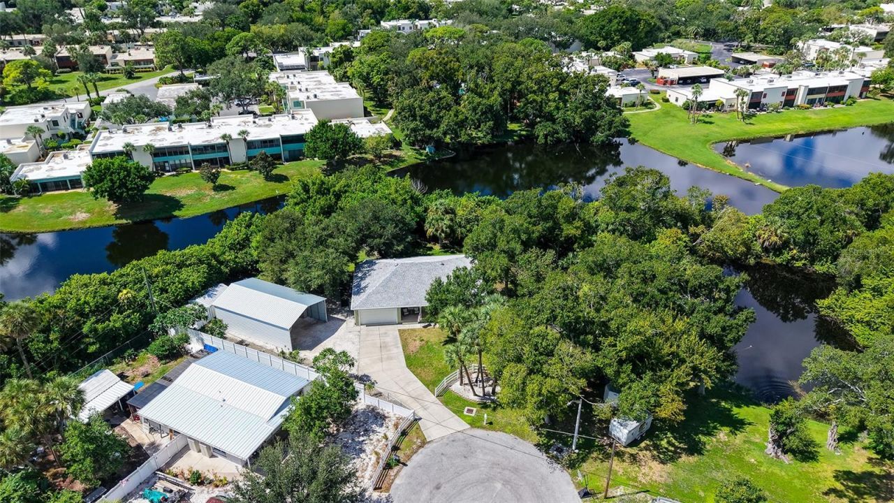 3716 46th Avenue Drive W, Bradenton, FL 34210 Photo