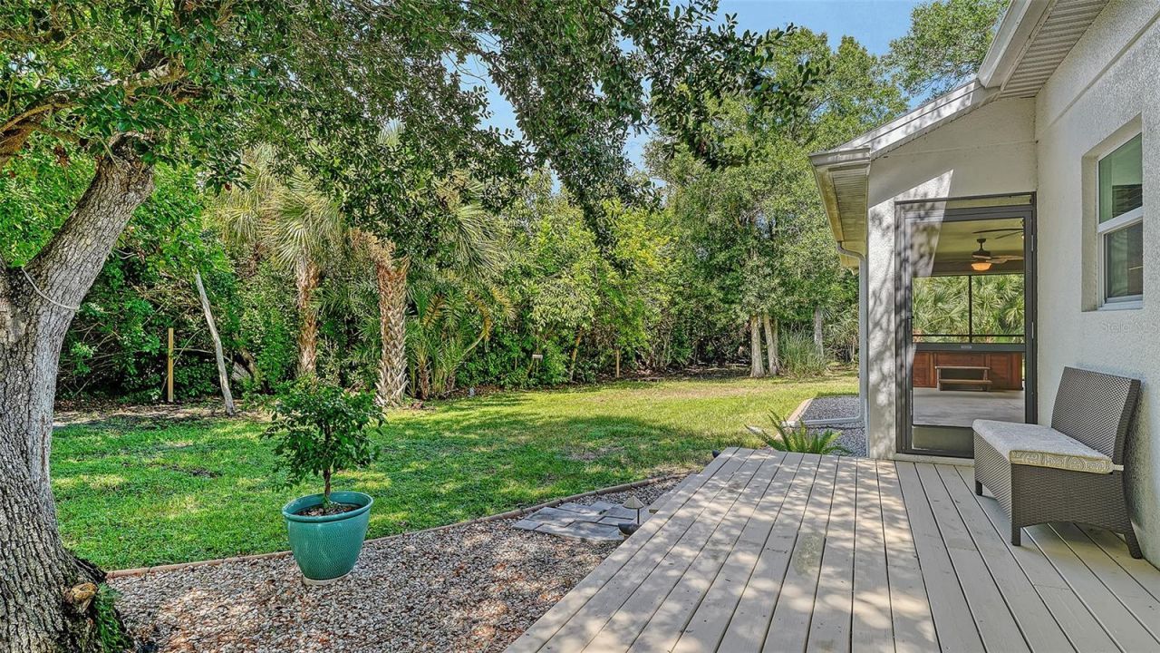 3716 46th Avenue Drive W, Bradenton, FL 34210 Photo