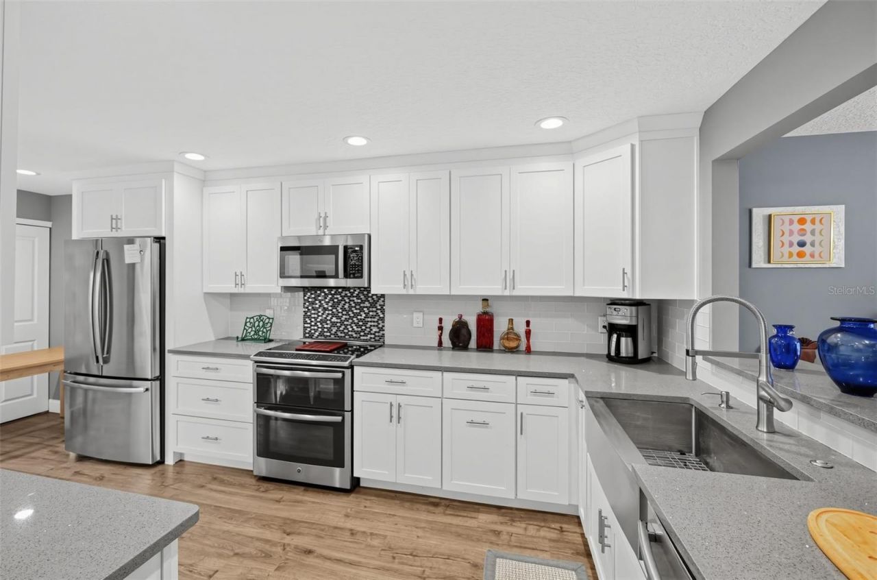 160 Carolwood Boulevard, Fern Park, FL 32730 Photo