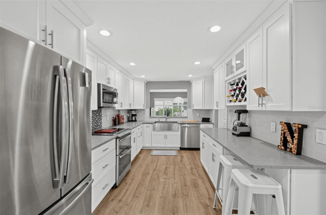 160 Carolwood Boulevard, Fern Park, FL 32730 Photo