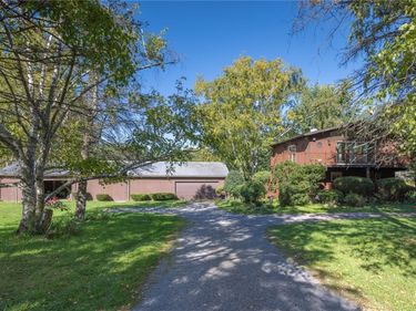 5770 Smith Road , Canandaigua, NY 14424