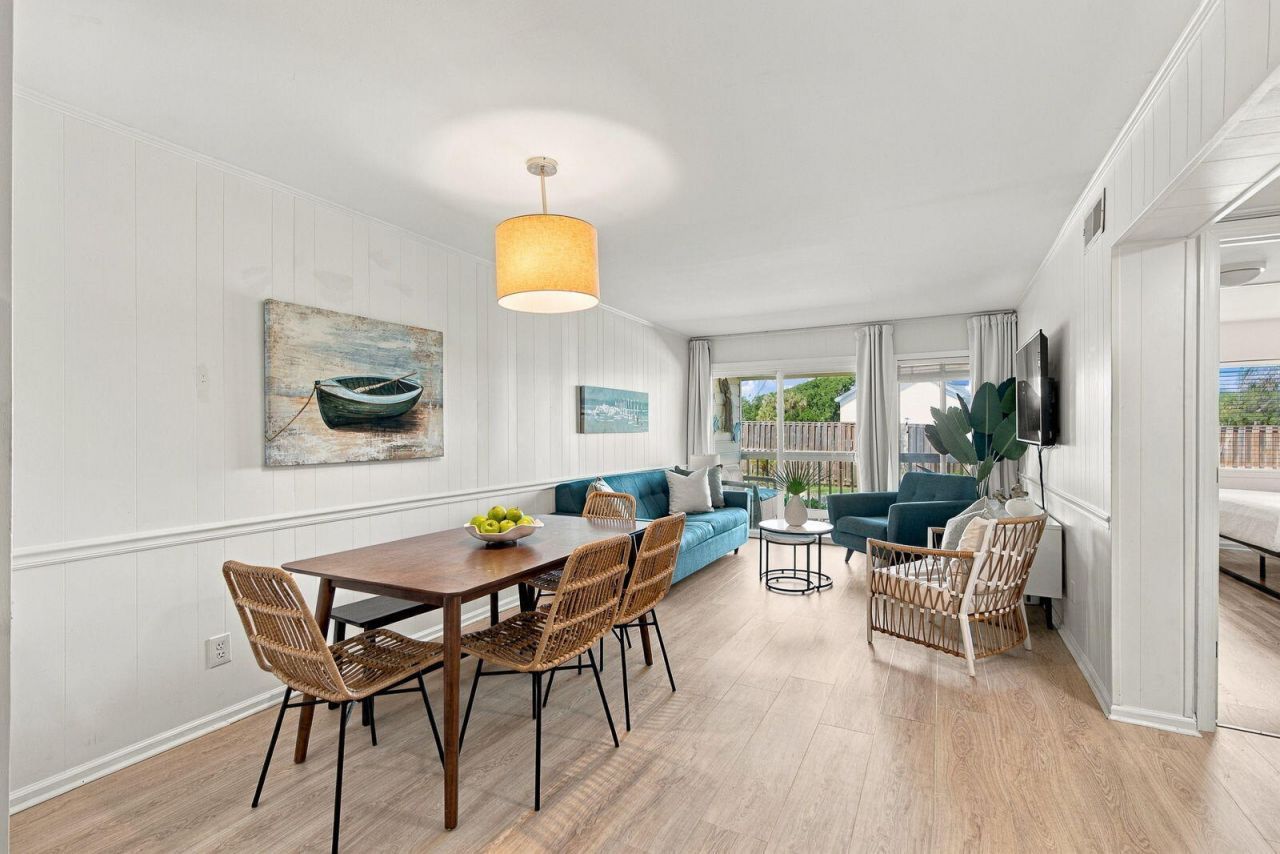 1400 Ocean Boulevard Photo 10