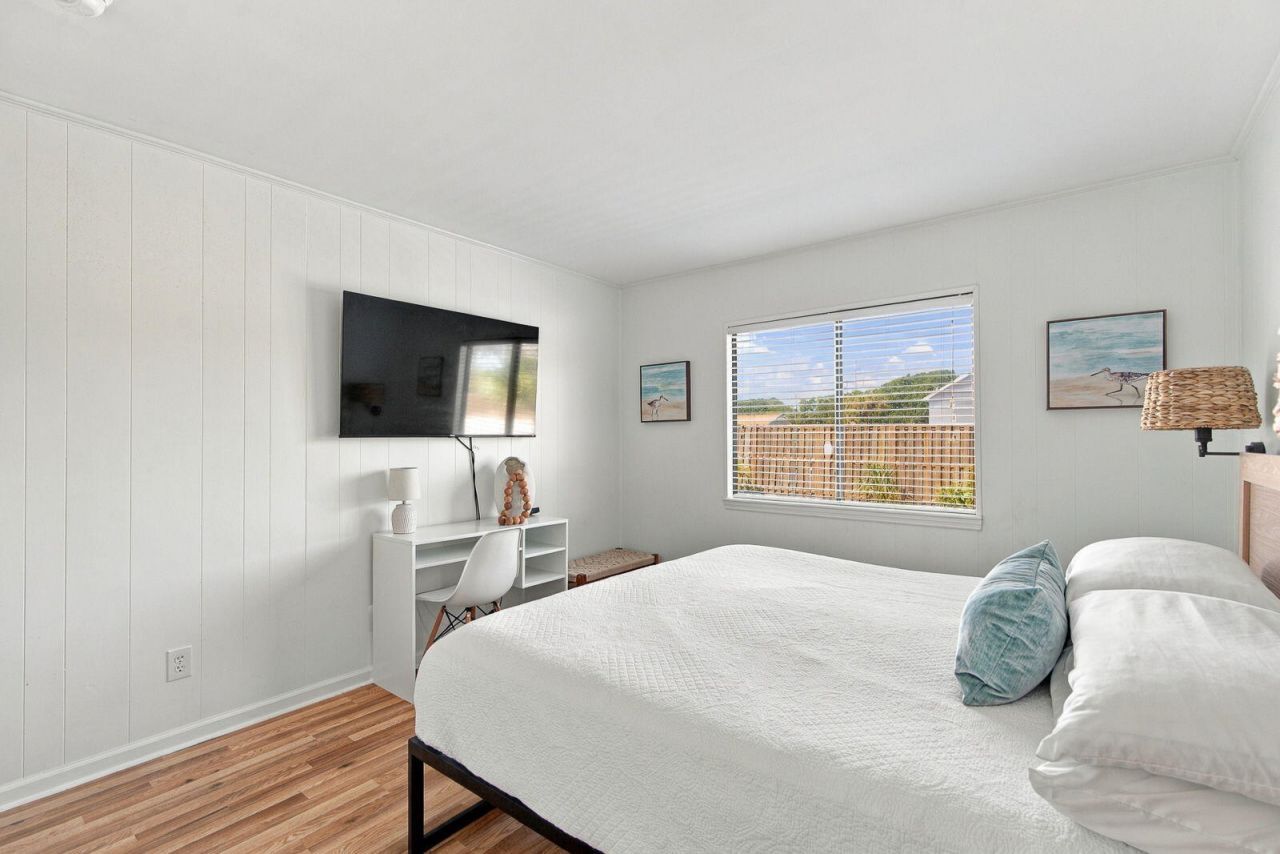 1400 Ocean Boulevard Photo 17