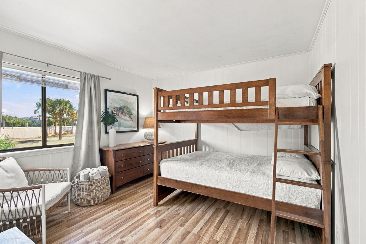 1400 Ocean Boulevard Photo 21