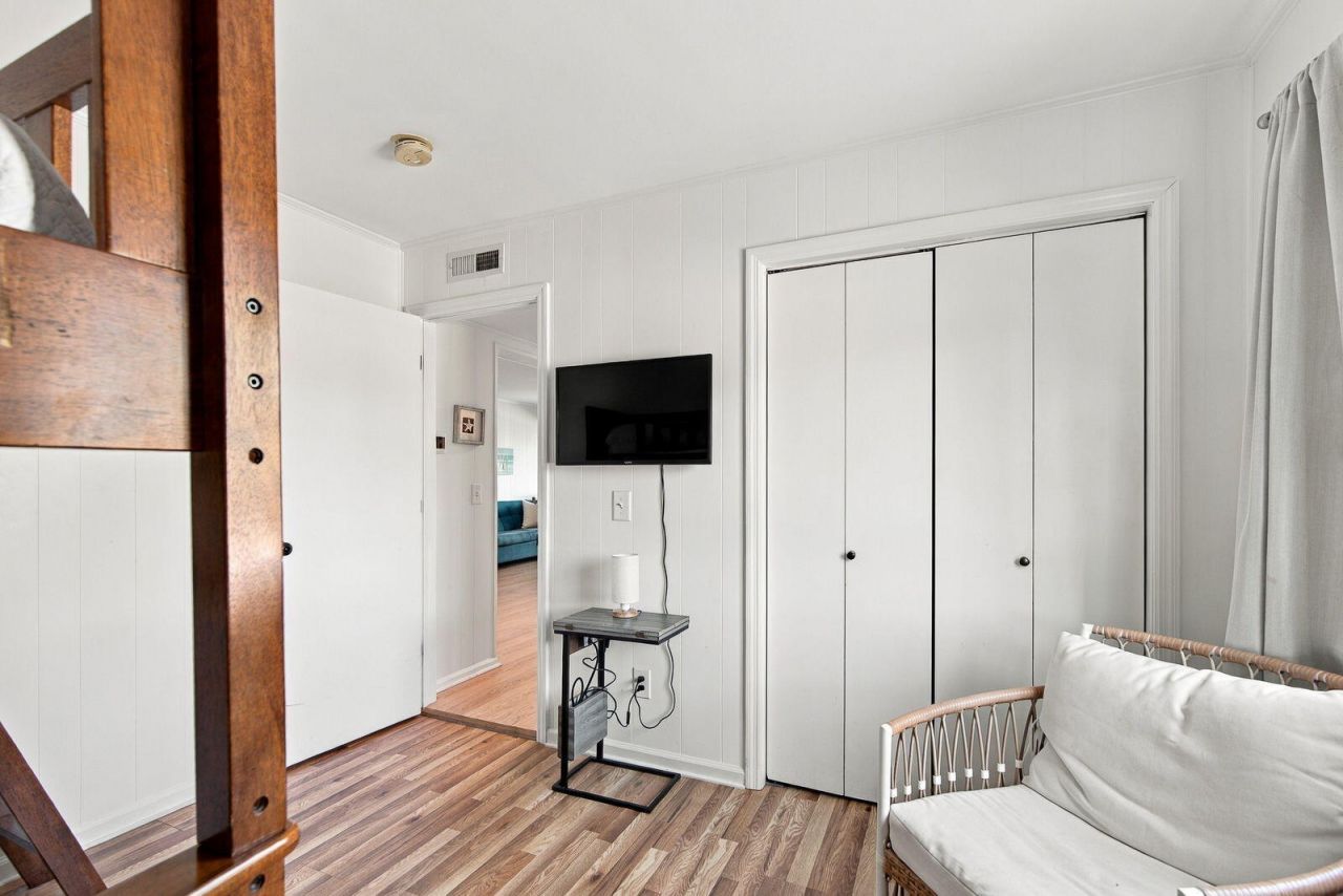 1400 Ocean Boulevard Photo 22