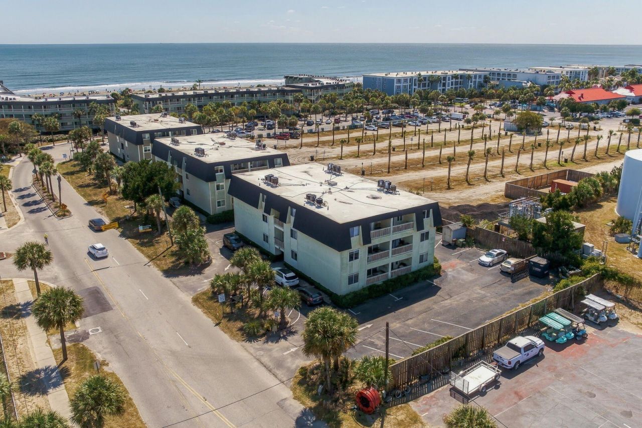 1400 Ocean Boulevard Photo 28