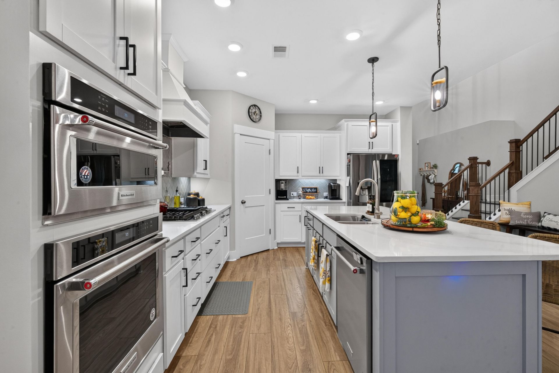 438 Cool Bend Lane Photo 8
