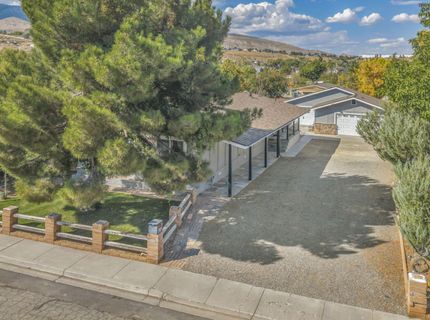 924 Loyola Street, Carson City, NV 89705 Photo