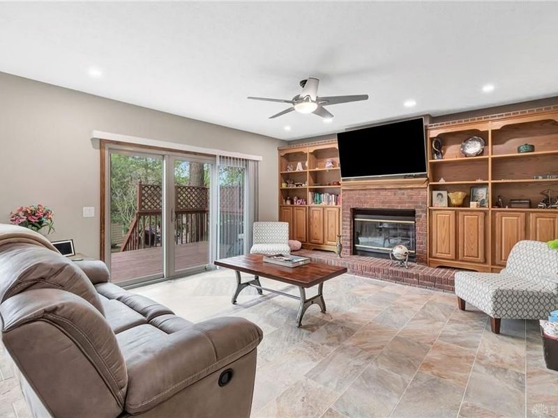 692 Doe Crossing, Centerville, OH 45459 Photo 18