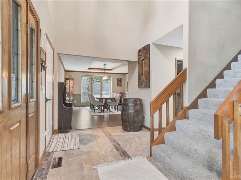 692 Doe Crossing, Centerville, OH 45459 Photo 6