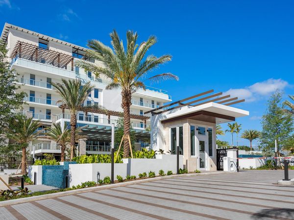 200 SE Mizner Boulevard, Unit 308, Boca Raton, FL 33432