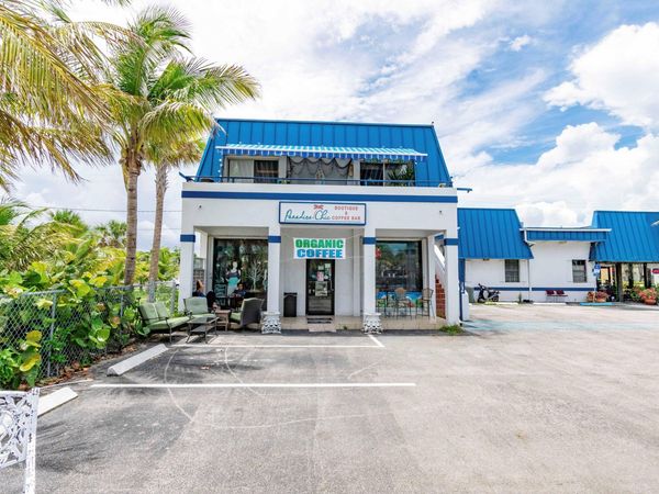 1281 Plaza Circle, Unit 3, Singer Island, FL 33404