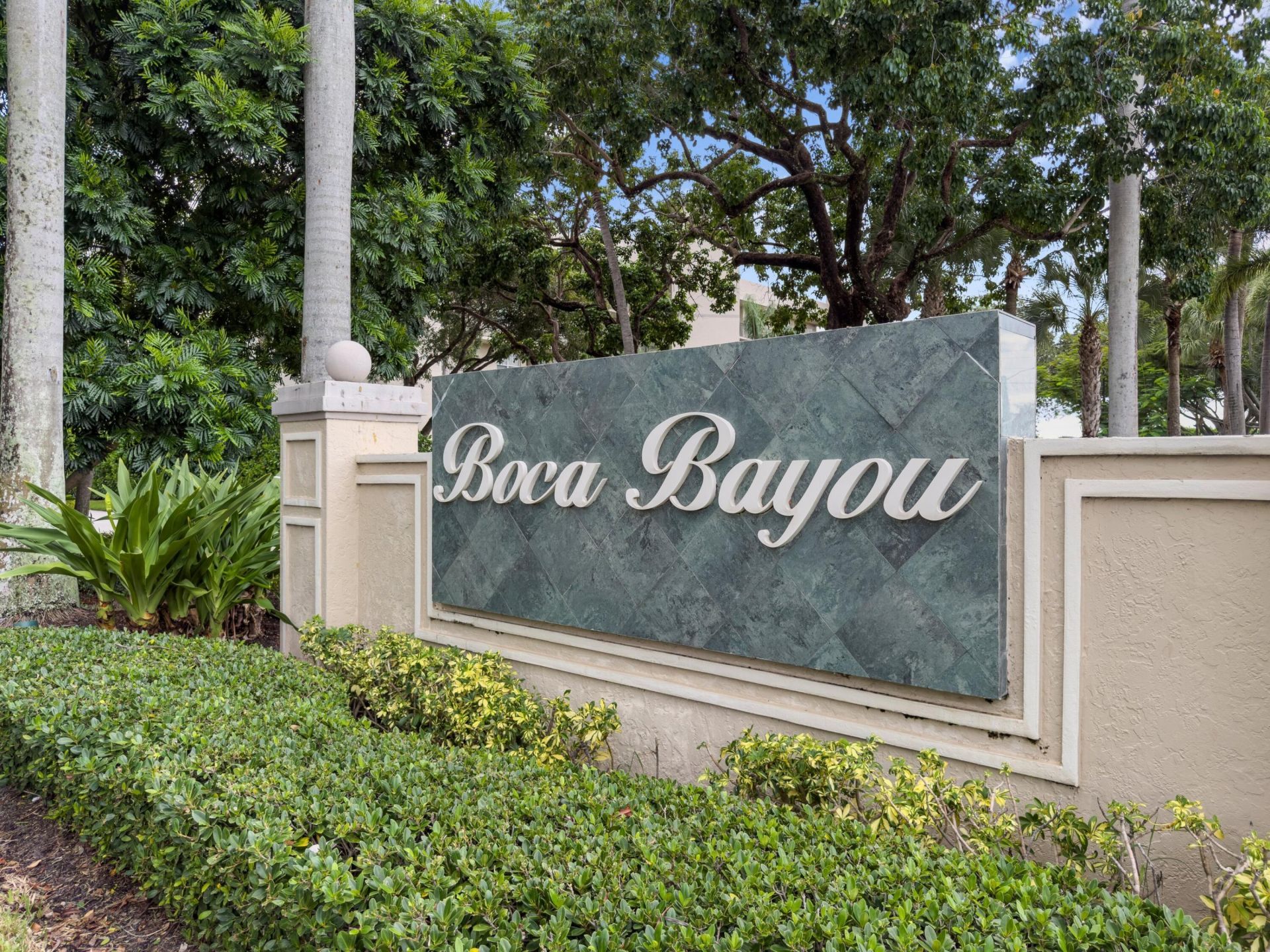 16 Royal Palm Way, Unit 205, Boca Raton, FL 33432 Photo