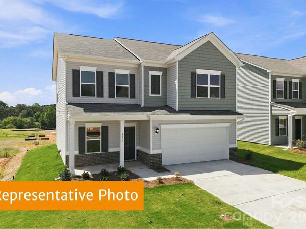 616 Rowe Crossing Drive , Newton, NC 28658