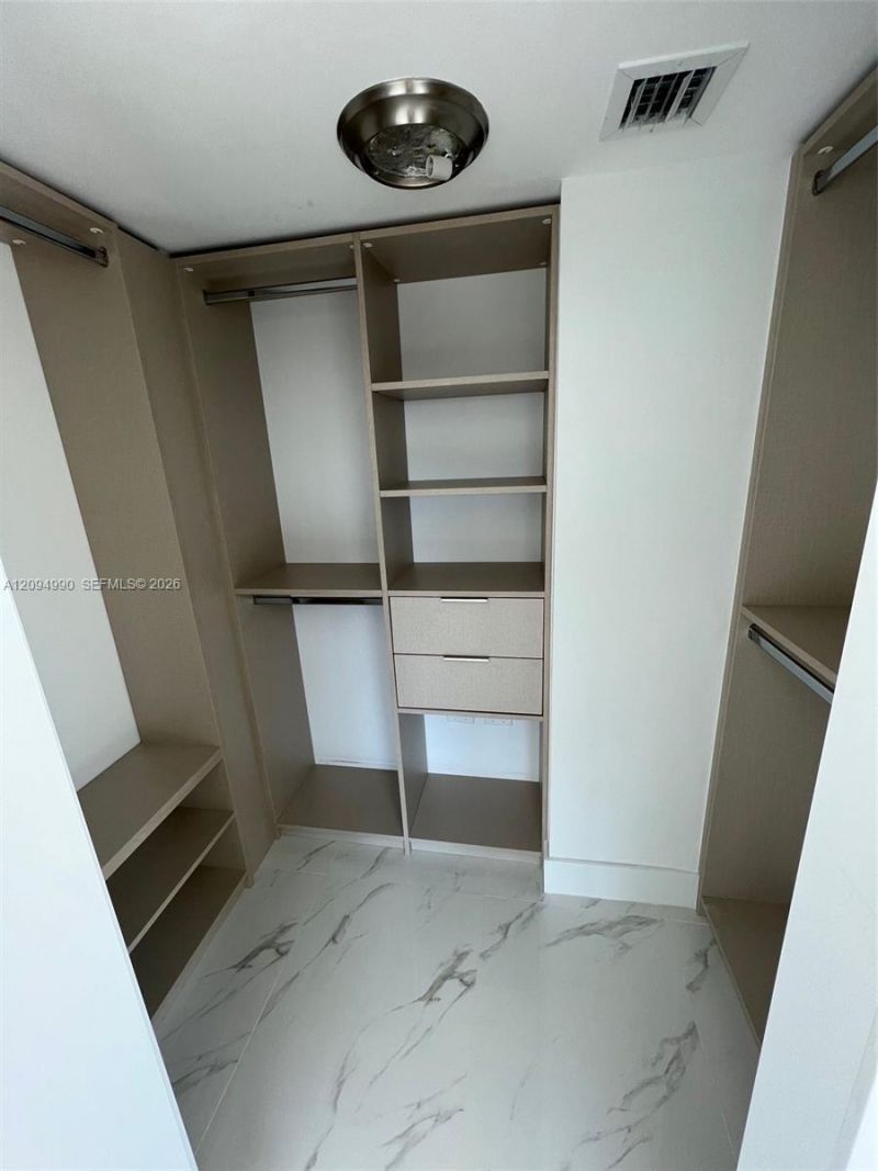 1133 102nd St, Unit 704, Bay Harbor Islands, FL 33154 Photo