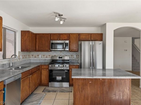 4655 Gracemont Avenue, Las Vegas, NV 89139