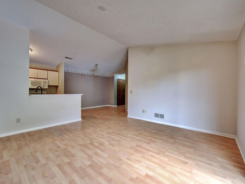 72 View Terrace, Unit 9, Southgate, KY 41071 Photo 6
