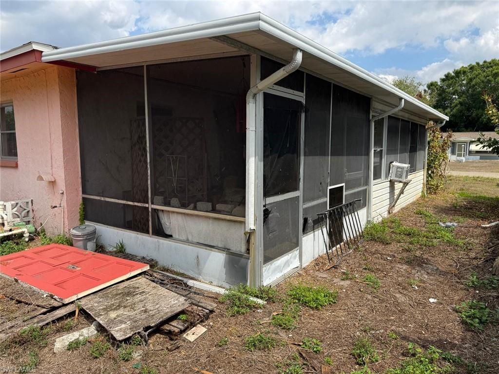 320 Inwood Ave S, Lehigh Acres, FL 33936 Photo