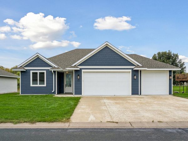 212 Century Lane, Silver Lake, MN 55381