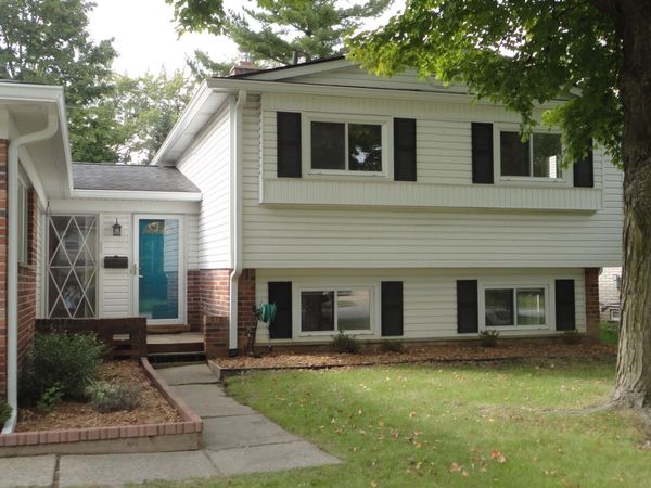 2543 Antietam Drive, Ann Arbor, MI 48105