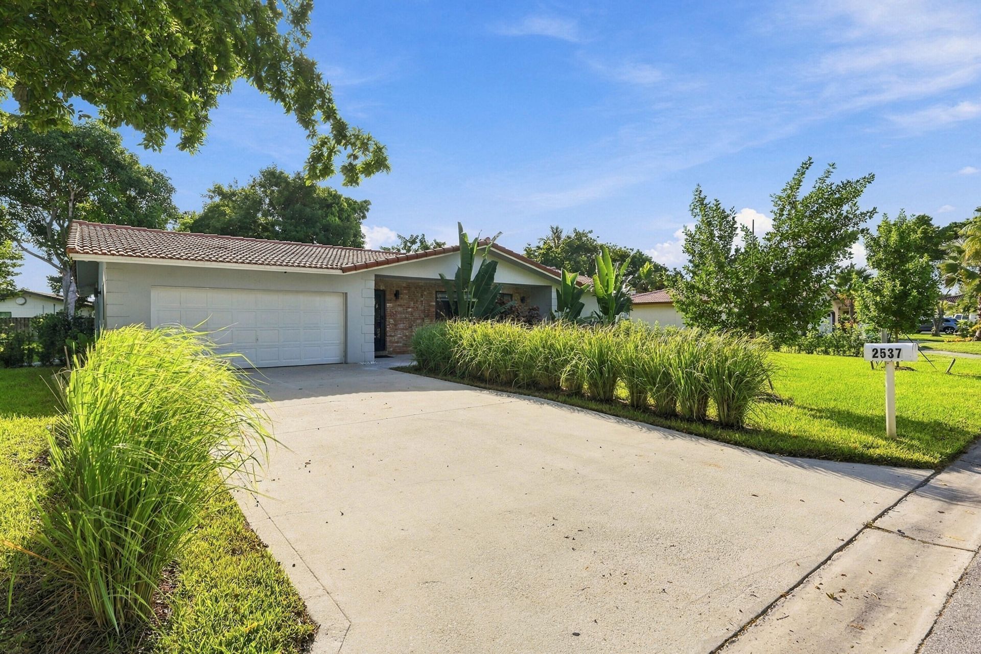 2537 NW 116th Terrace, Coral Springs, FL 33065 Photo
