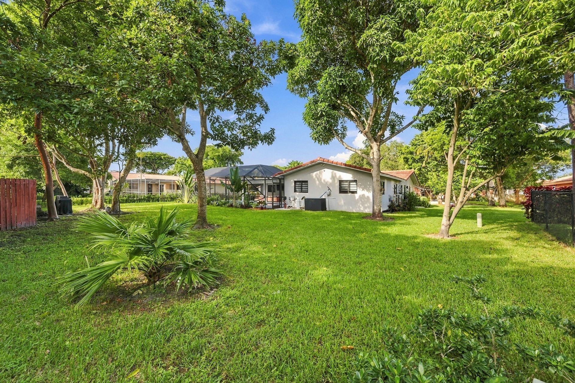 2537 NW 116th Terrace, Coral Springs, FL 33065 Photo