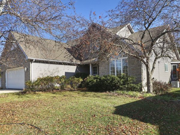 6001 94th Ct, Kenosha, WI 53142