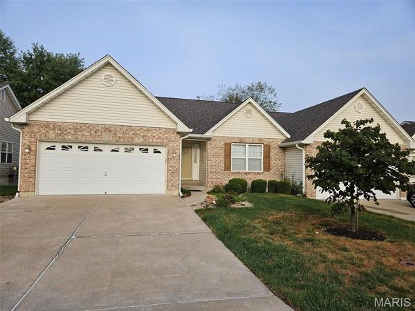 1129 Piepers Glen Lane , Unit 8A, O'Fallon, MO 63366