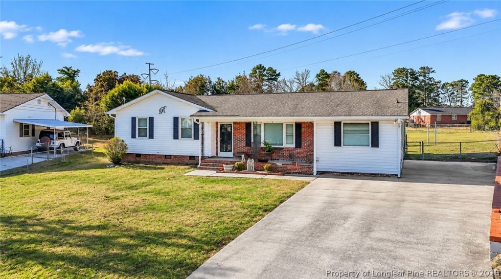 4632 Canterbury Drive, Fayetteville, NC 28304 Main Photo