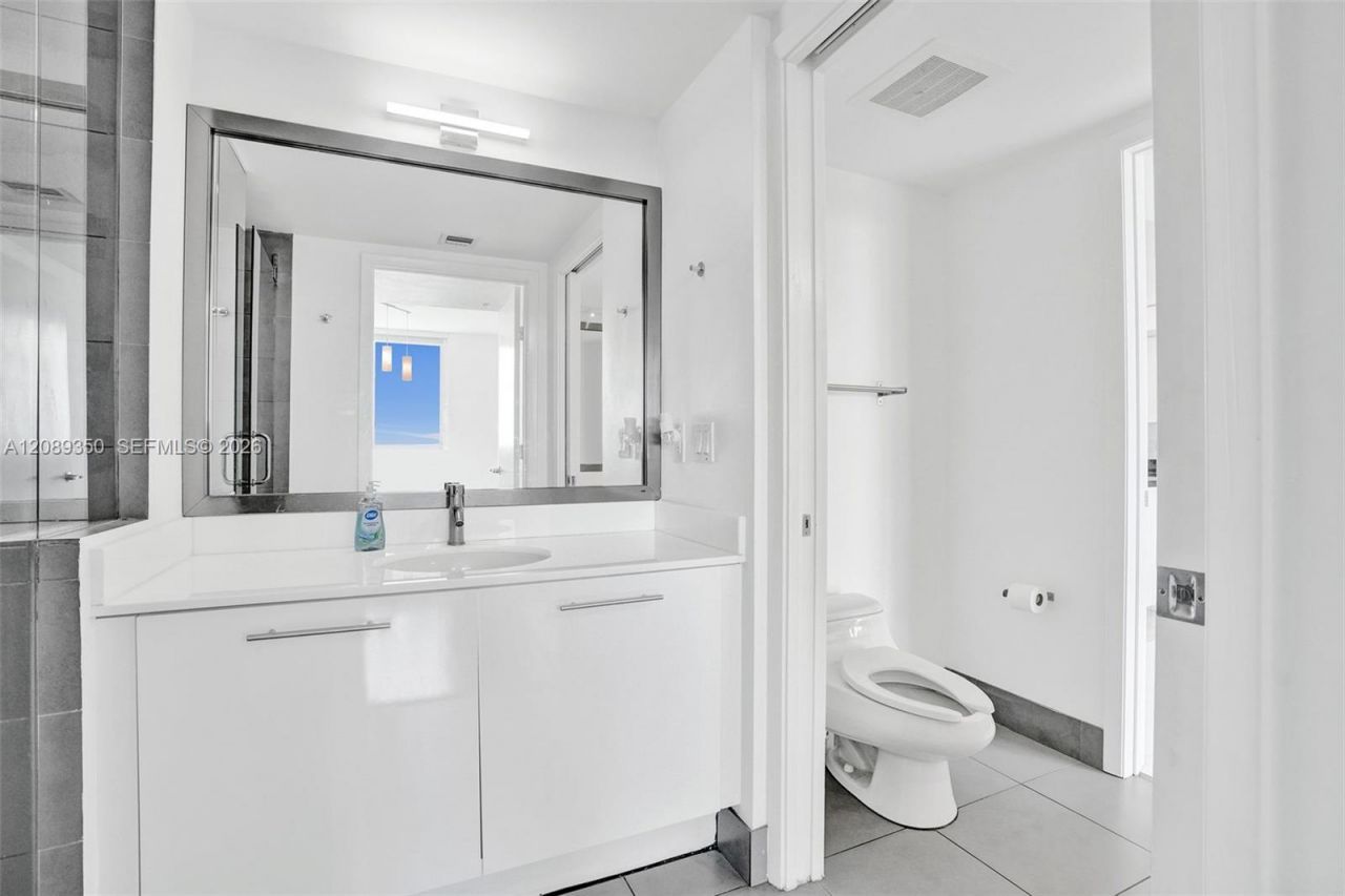 92 SW 3rd St , Unit 4109, Miami, FL 33130 Photo