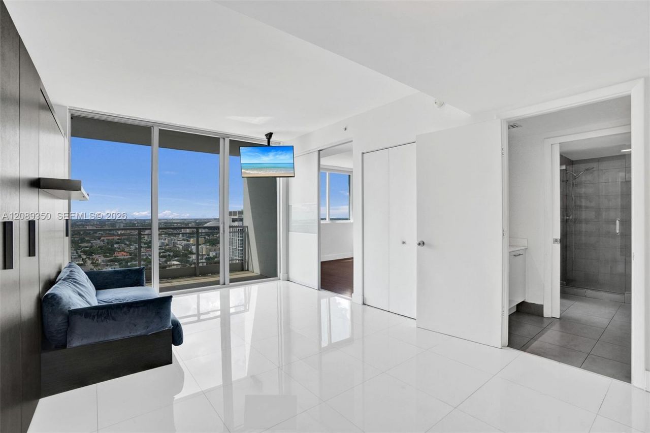 92 SW 3rd St , Unit 4109, Miami, FL 33130 Photo