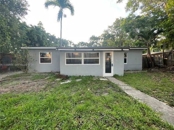 13845 NW 6th Ave , North Miami, FL 33168