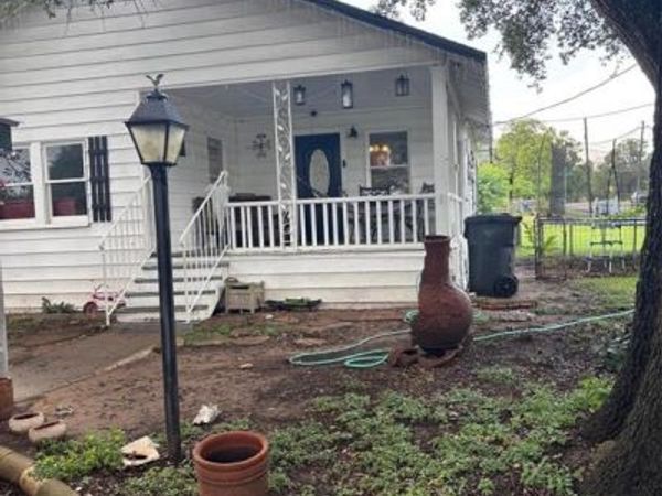 1528 McFerrin, Waco, TX 78708
