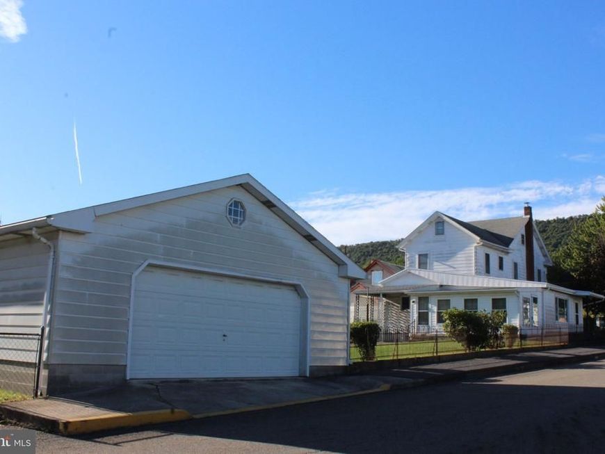 402 Elizabeth Street , Williamstown, PA 17098 Main Photo