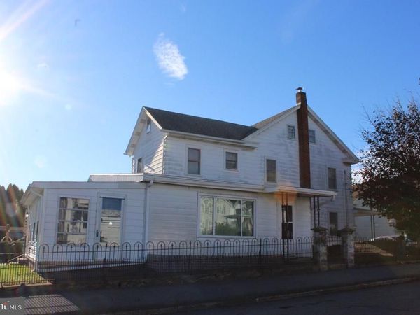402 ELIZABETH STREET, WILLIAMSTOWN, PA 17098