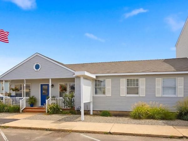 217 N BAY AVENUE, BEACH HAVEN, NJ 08008