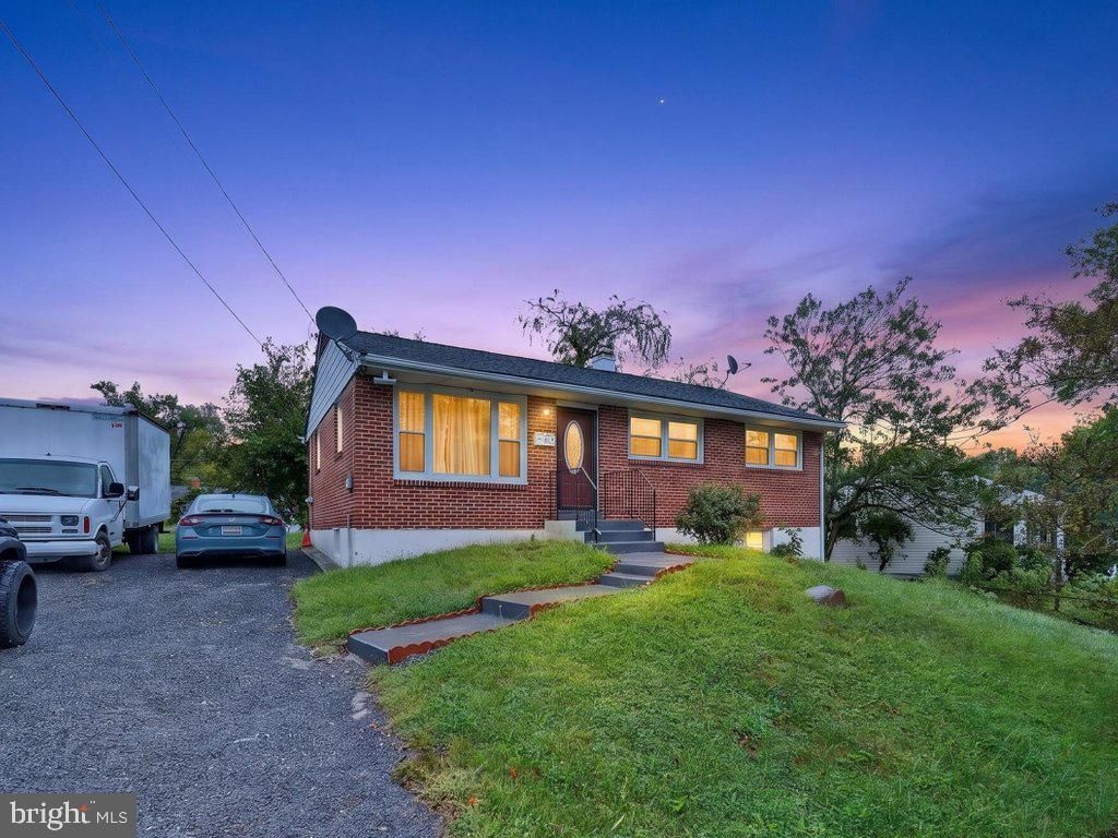 111 PEPPER MILL DRIVE, CAPITOL HEIGHTS, MD 20743
