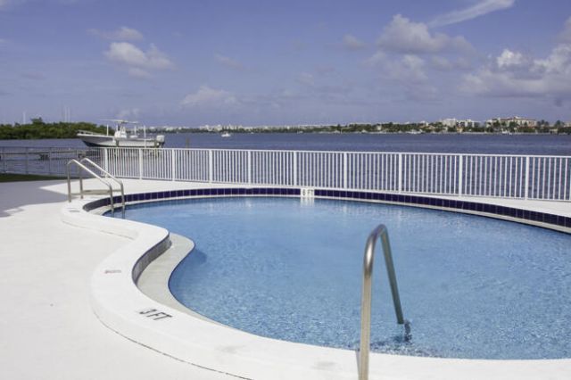 301 Croton Avenue, Unit 302, Lantana, FL 33462 Photo